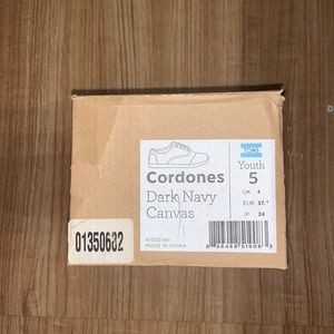 ✨✨✨NAVY BLUE TOMS✨✨✨